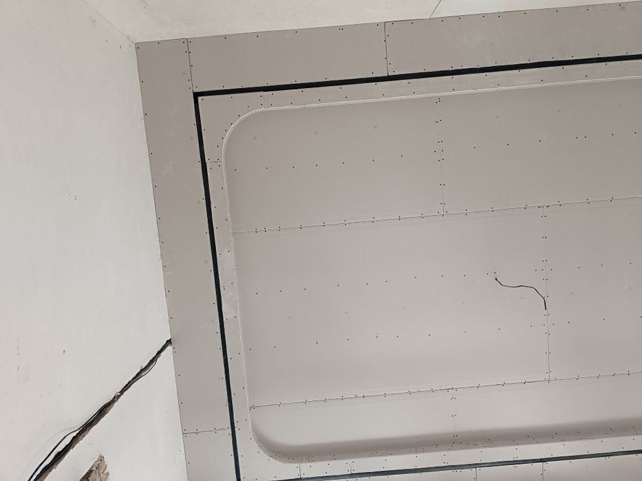 Гипсокартон ламинат малярака пластик таркет ишларни киламиз