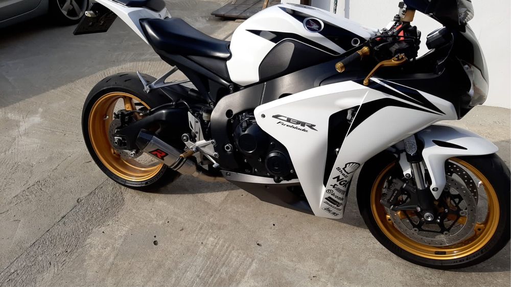 Honda CBR 1000 fireblade