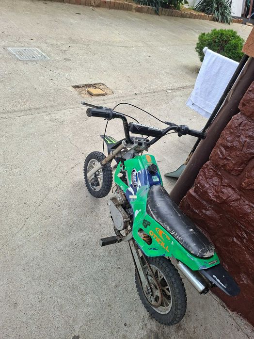 Vând mini cross 49cc
