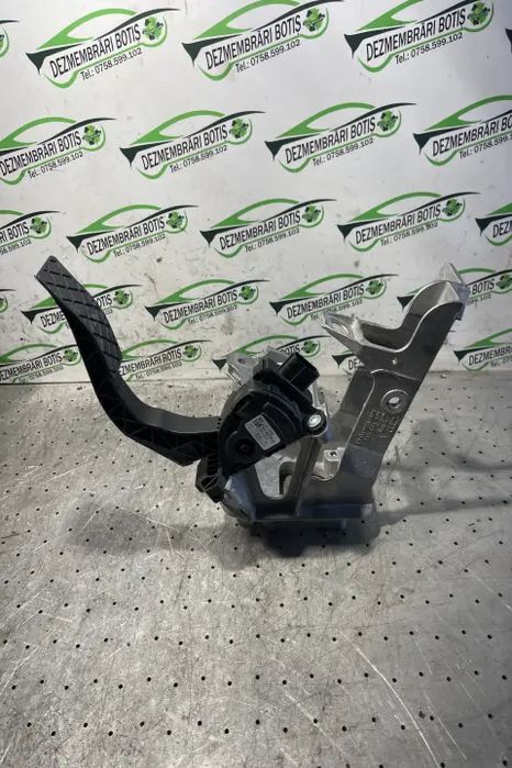 Pedala acceleratie Audi A6 2011