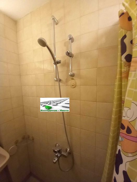 Дава се под наем Двустаен апартамент в Пловдив, Младежки Хълм - 80 кв.м за 450 € - Снимка #5