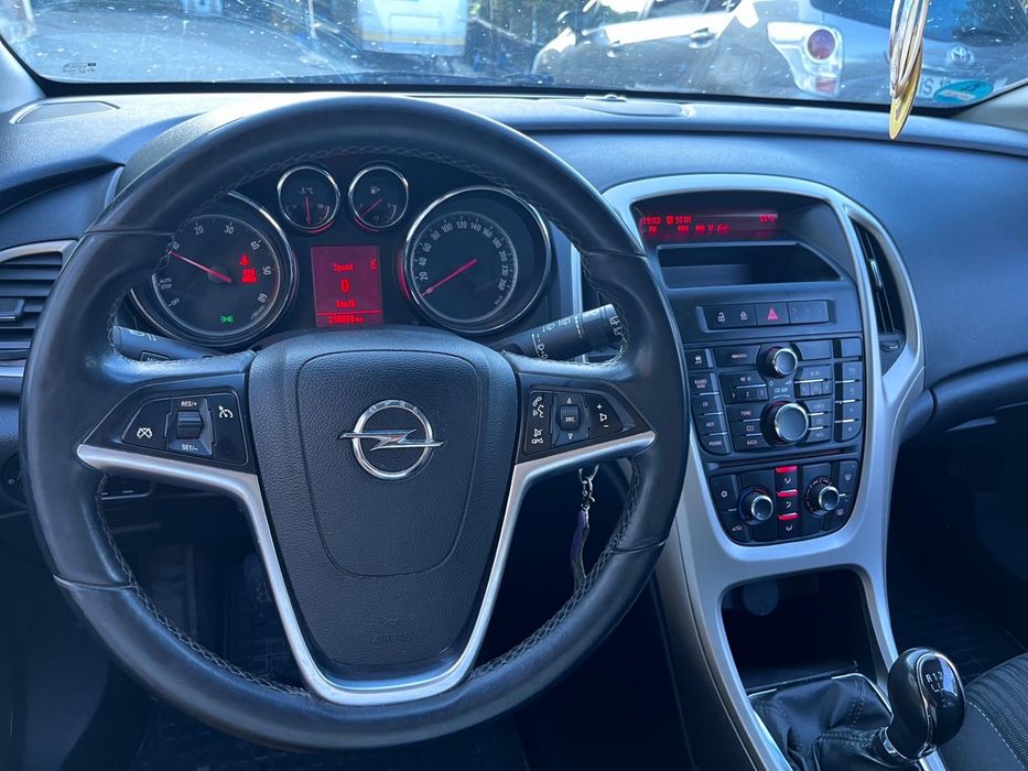 Opel Astra Sports Tourer