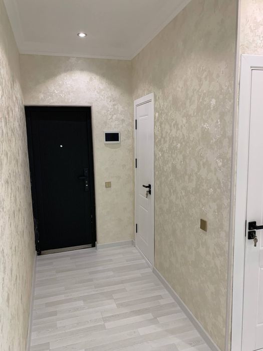 Яккасарой район Кушбеги 1/2/5 40м² енги ремонт хич км яшамаган