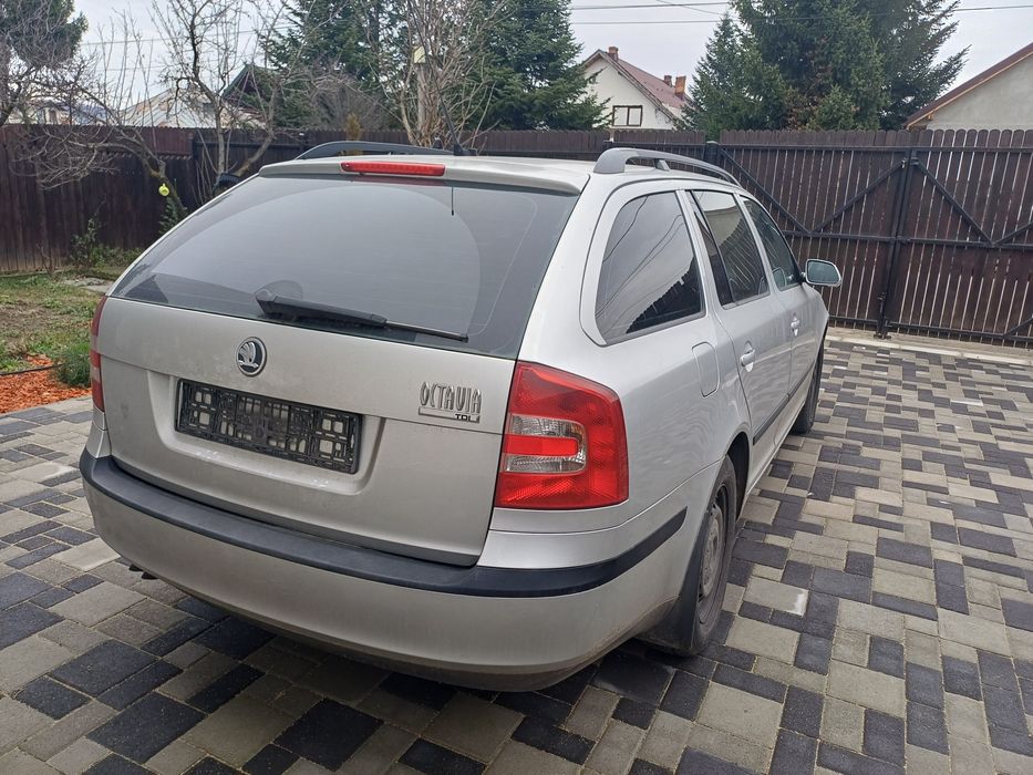 Proprietar vând Skoda Octavia 1,9 TDI