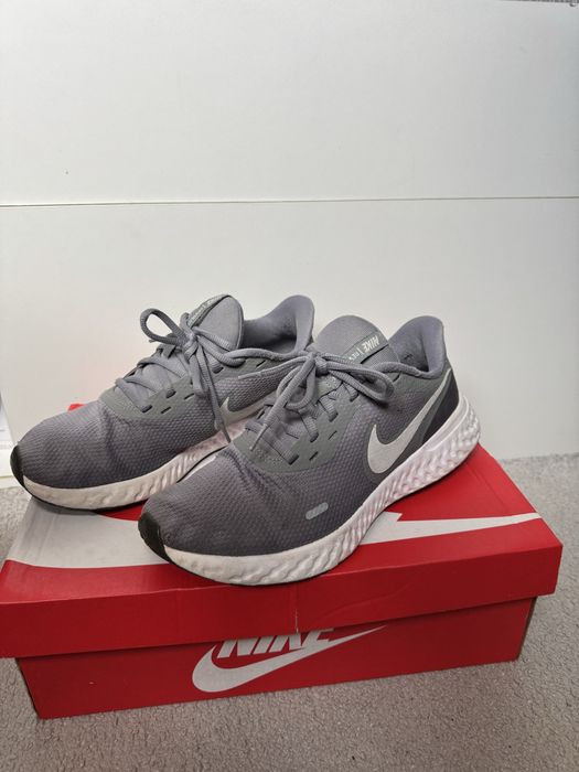 Обувки nike за спорт