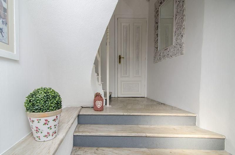 Дава се под наем Къща в Варна, Базар Левски - 100 кв.м за 775 € - Снимка #19