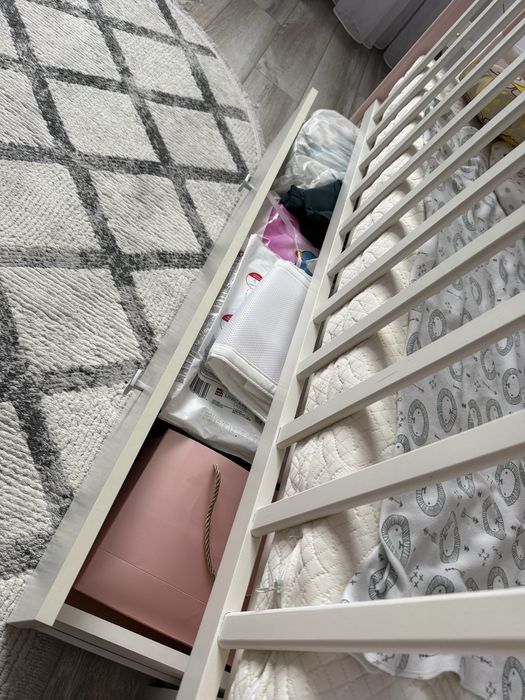 Кроватка детская 0+ , б/у