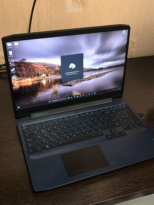 Игровой ноутбук продам