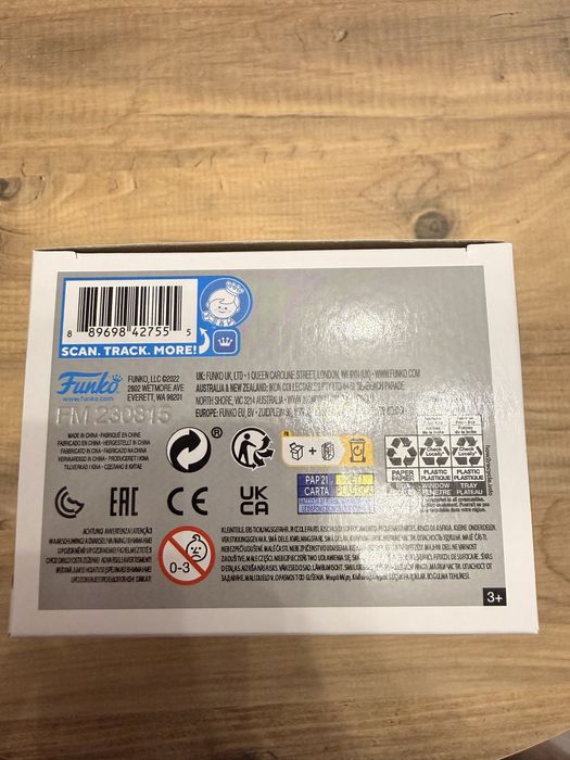 Naruto Funko Pop + Protectors