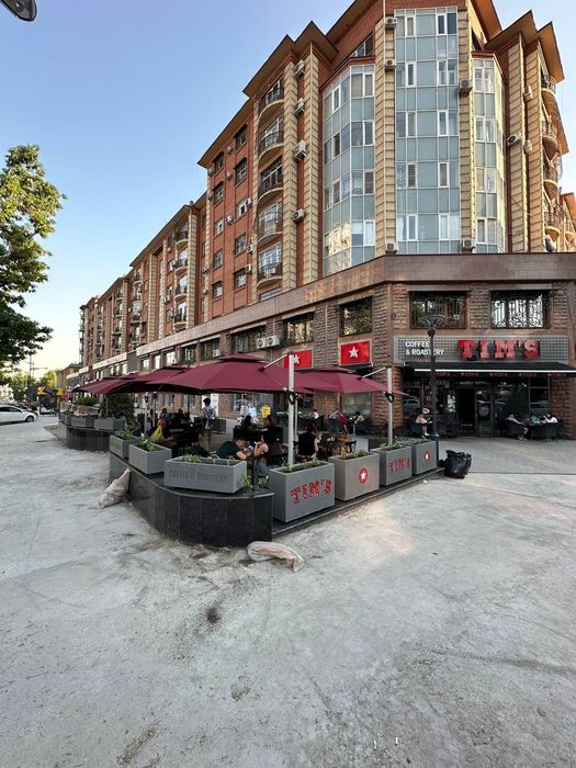 Продается садовый зонтик Алмазар