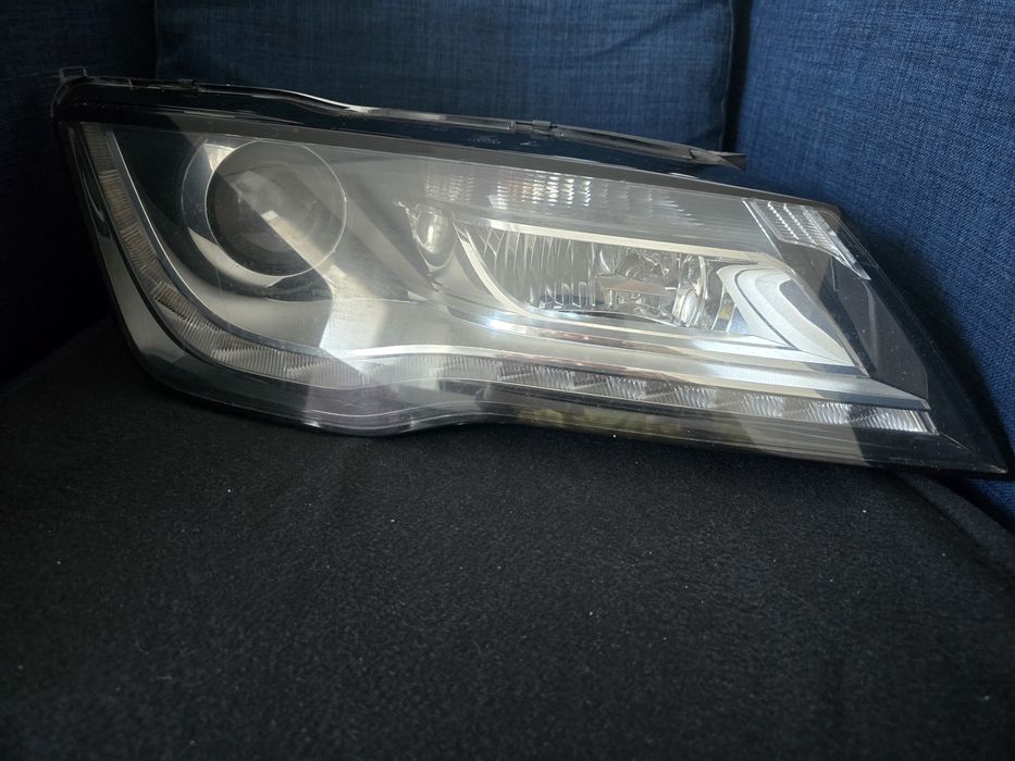 Far dreapta audi a7