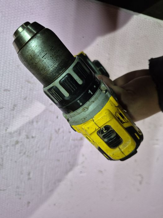 Filetanta Dewalt 18V  Bl