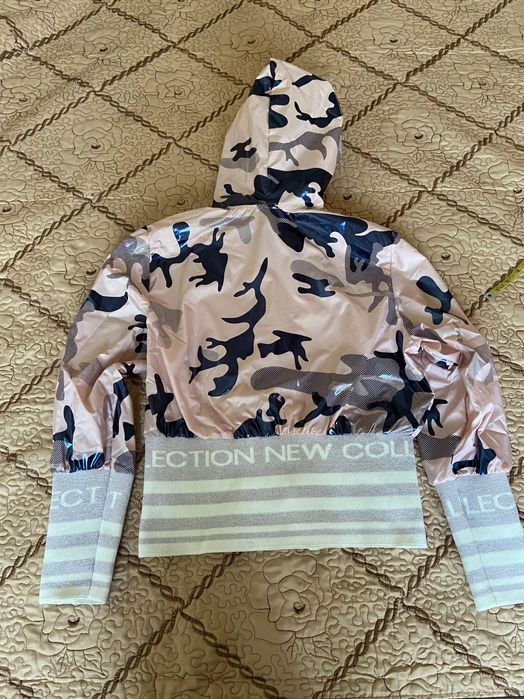 Ново дамско пролетно камуфлажно якенце