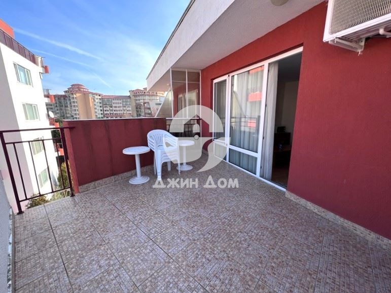 Продава се Тристаен апартамент в к.к. Елените - 97 кв.м за 856 €/кв.м - Снимка #11