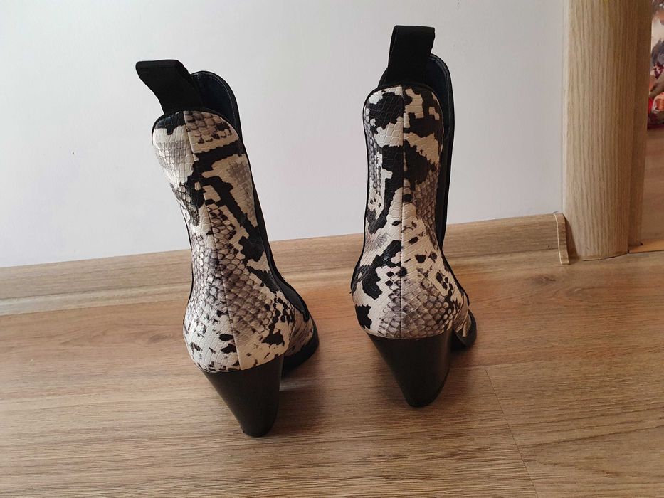 Zara Snake Cowboy Boots, боти, ботуши, 38 номер.