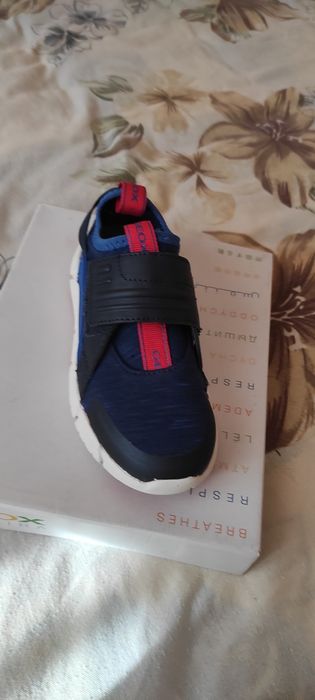 Детски обувки, маратонки.
