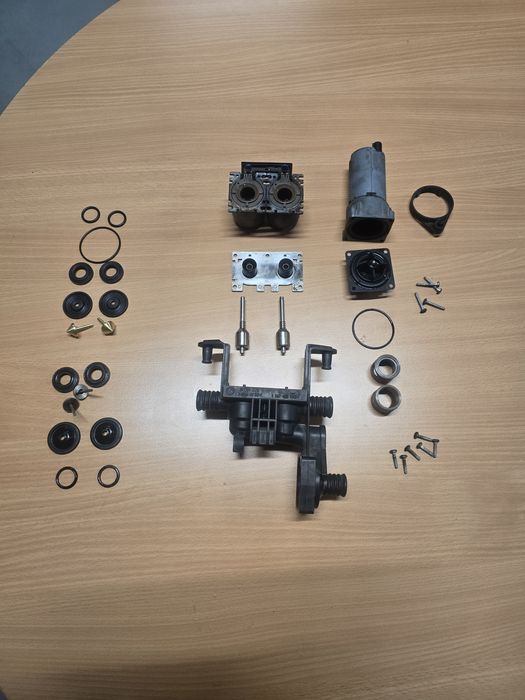 Ремонт на клапани за парно на BMW