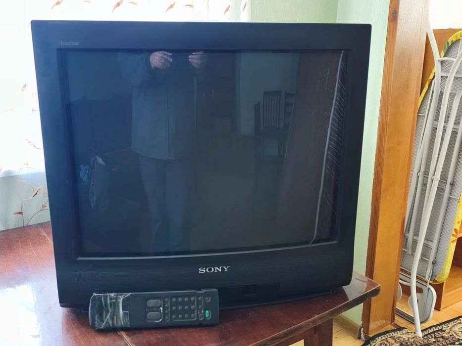 Телевизор Sony 25"