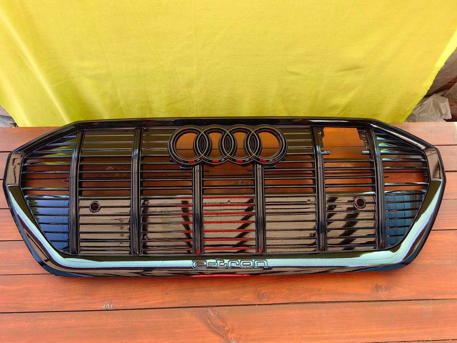 Решетка за Audi E-Tron / Ауди Е Трон Етрон