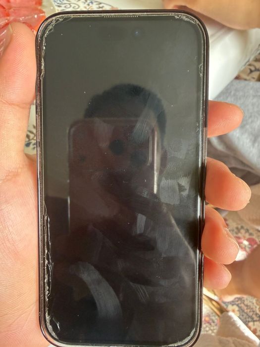 Продам iphone 16