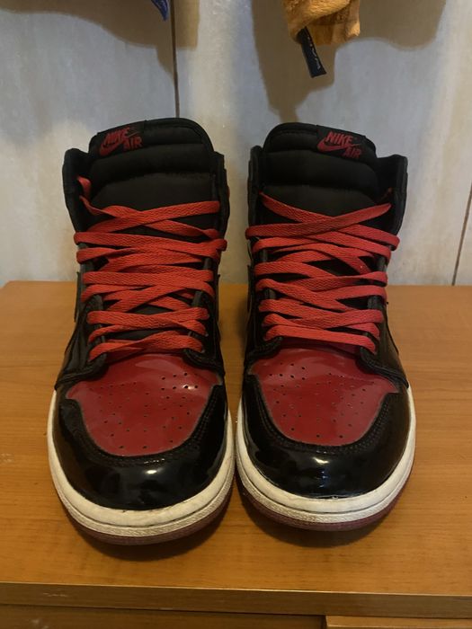 Jordan 1 patent bred schimb