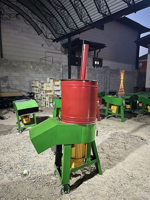 Дробилка для сена, соломы и кукурузы
