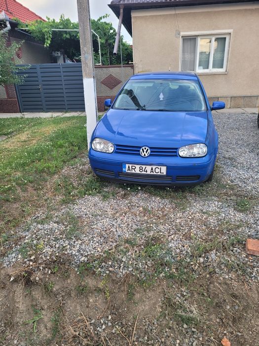 VOLKSWAGEN Golf 1998
