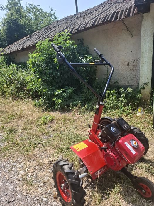 Бензинова мотофреза FORTECO F90