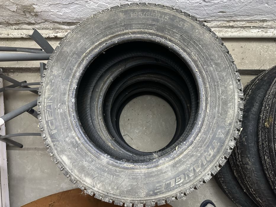 Продам резину 195/65/15