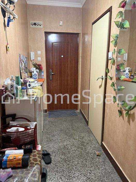 Продава се Двустаен апартамент в София, Гоце Делчев - 75 кв.м за 1541 €/кв.м - Снимка #4