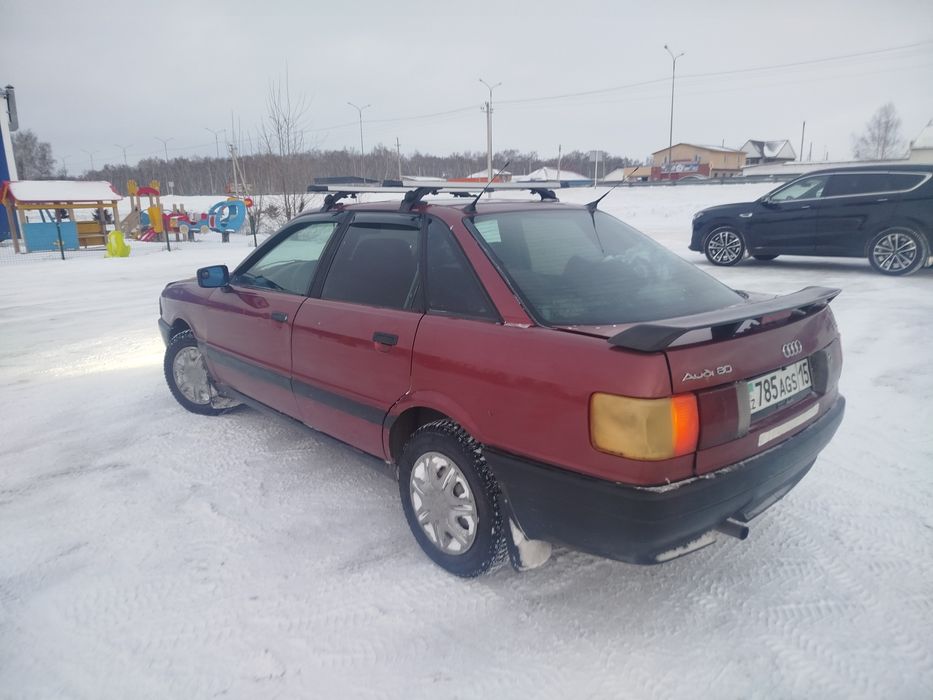 Продам Ауди 80 б3
