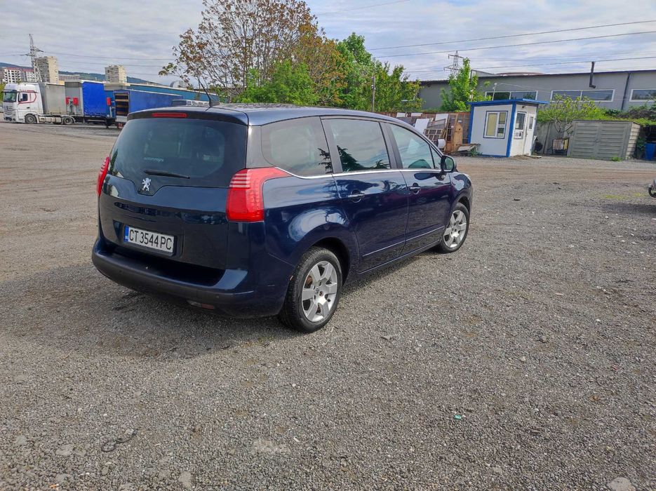 Peugeot 5008 1,6 HDI 7места,Регистриран,Панорама