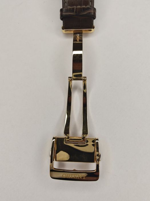 Orient Sun & Moon Version 3 (RA-AK0007S) — Сапфир, Механика