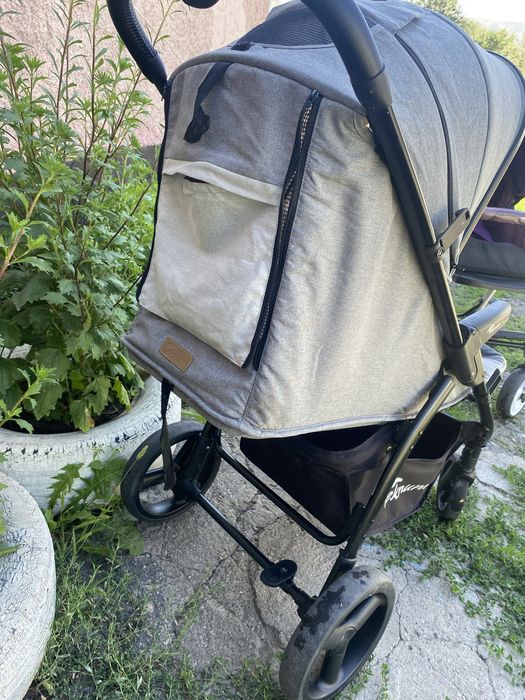 Продам коляску