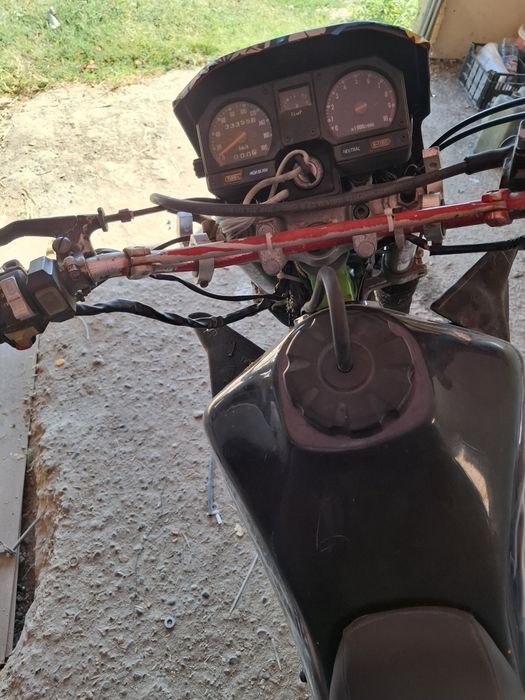 Vând cross kawasaki 600