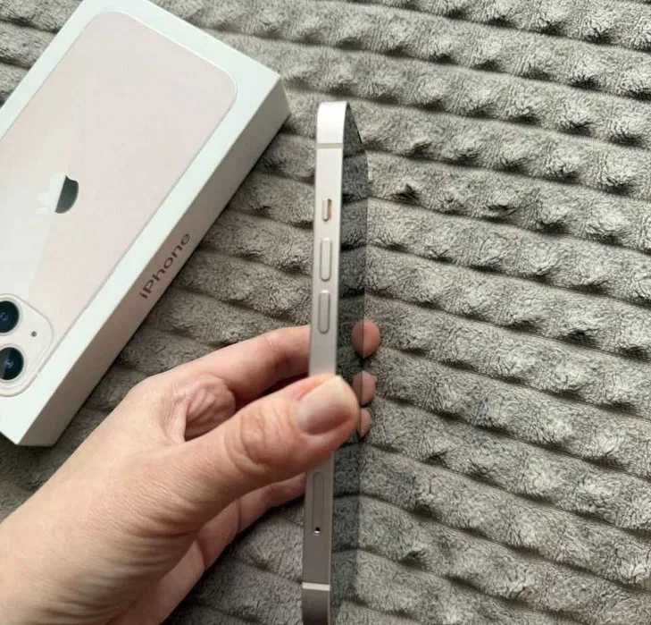 iPhone 13, 256 ГБ чехол в подарок