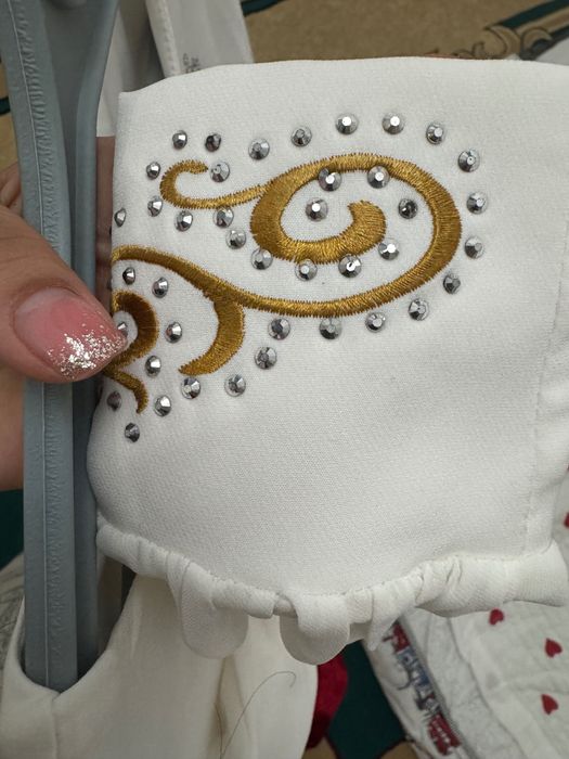 платье с безрукавкой