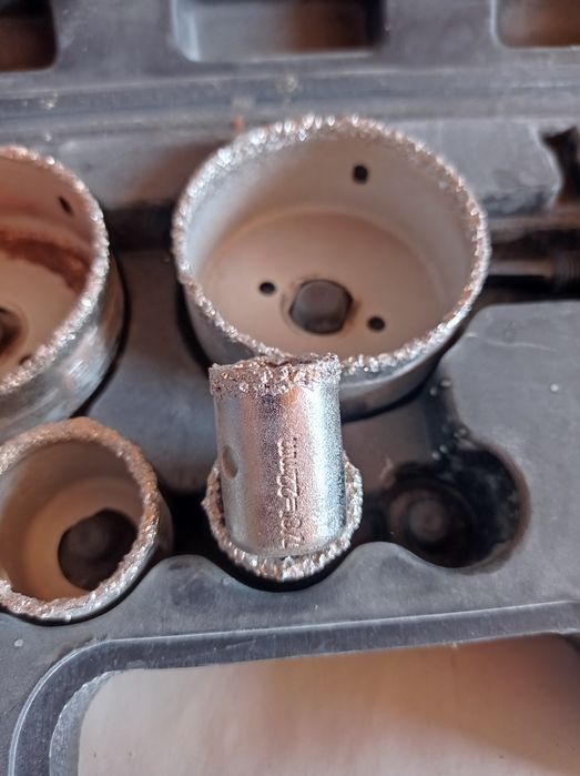 Carote bimetal și diamantata workzone