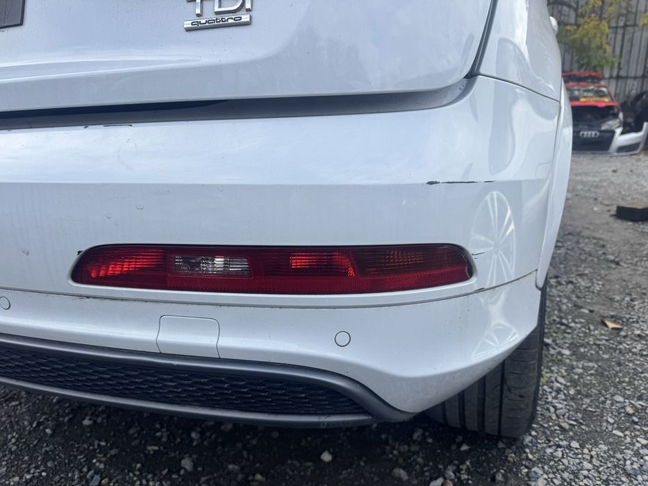 Оригинална задна броня за Audi Q3 sline