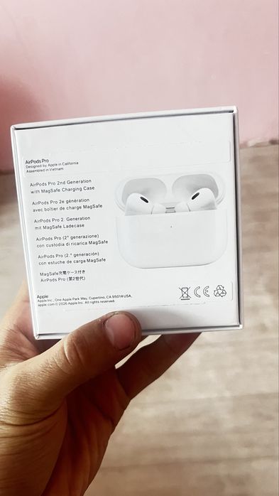 Продам air pods 2 pro оригинал