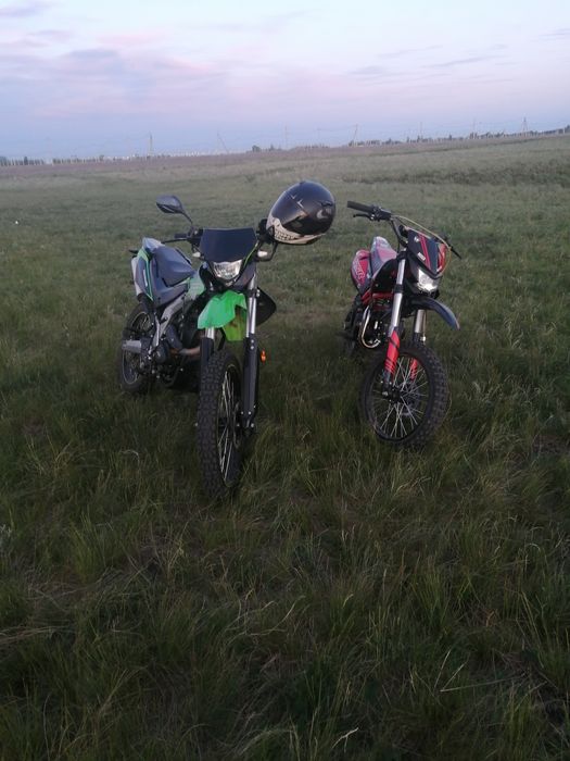 Продам эндуро 250