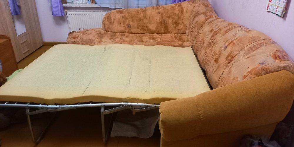 Ъглов диван разтегателен