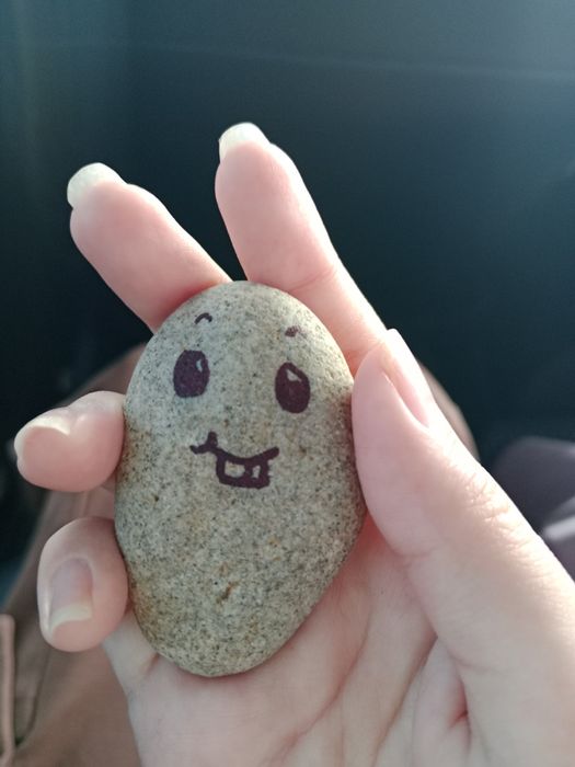 Камень красивенький