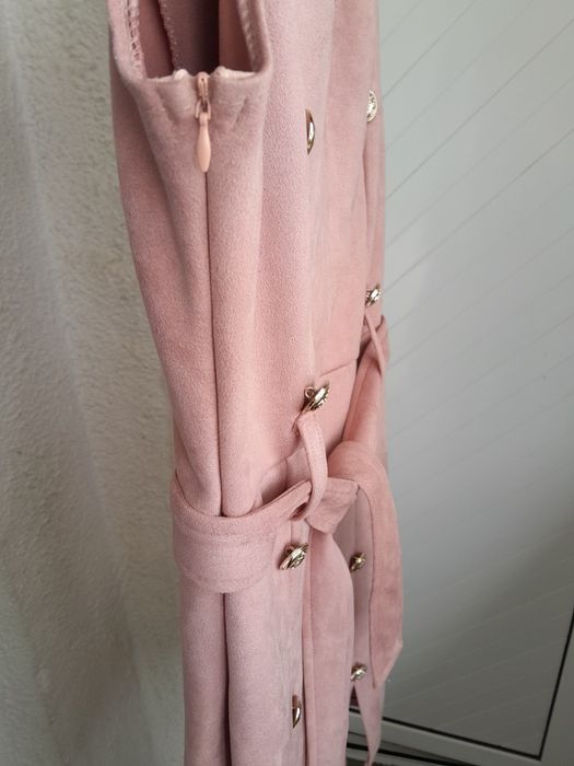 Рокля без ръкави