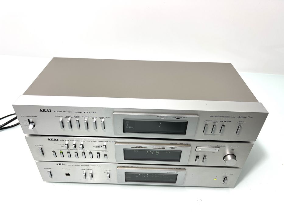 Amplificator AKAI PA-W04, Audio-Timer Akai DT-100, Tuner Akai AT-V04