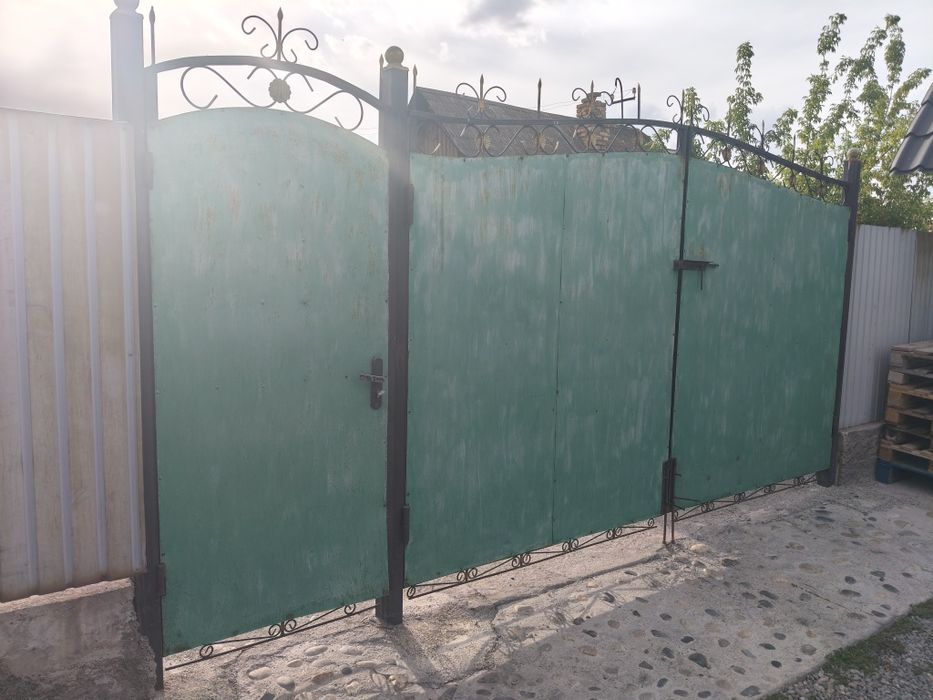 Ворота с калиткой