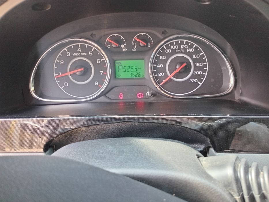 Gentra yangi maytafon luk hamma narsasi bor