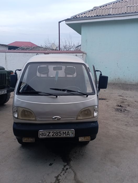 Хитой Лабо 2006 йил.