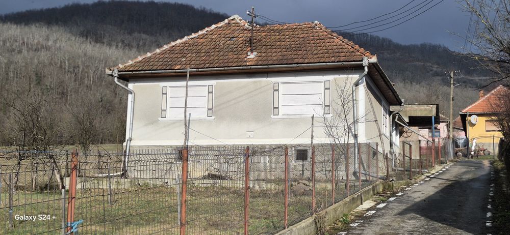 Vand casa Talagiu Arad 4 camere