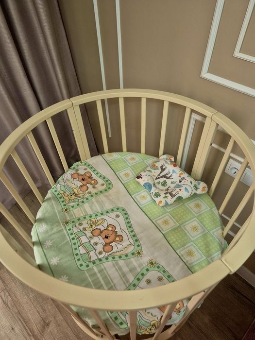 Продам детскую кроватку